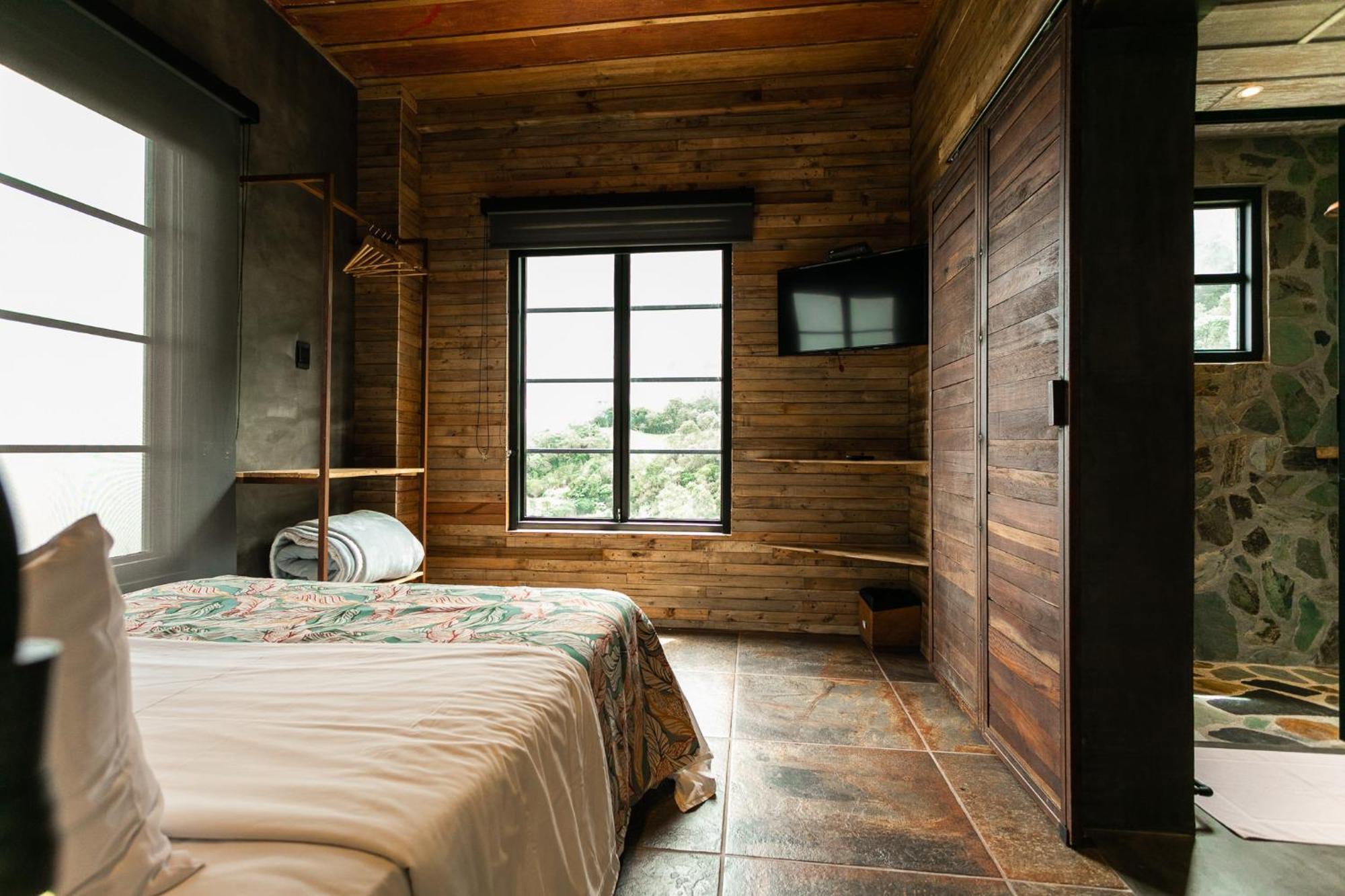 Hotel Termales Del Ruiz Gallinazo  Bagian luar foto